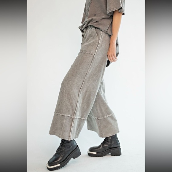 Easel Let's Chill Comfy Wide Leg Pants in Ash size medium - Picture 5 of 9